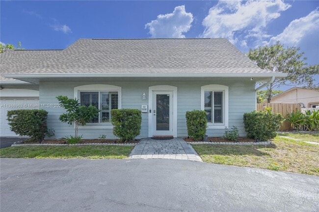 Photo - 1690 NE 25th Ave