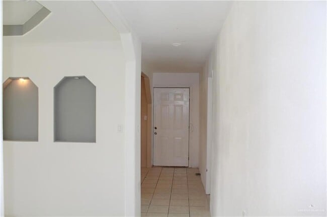 Photo - 1108 Arboledas Dr