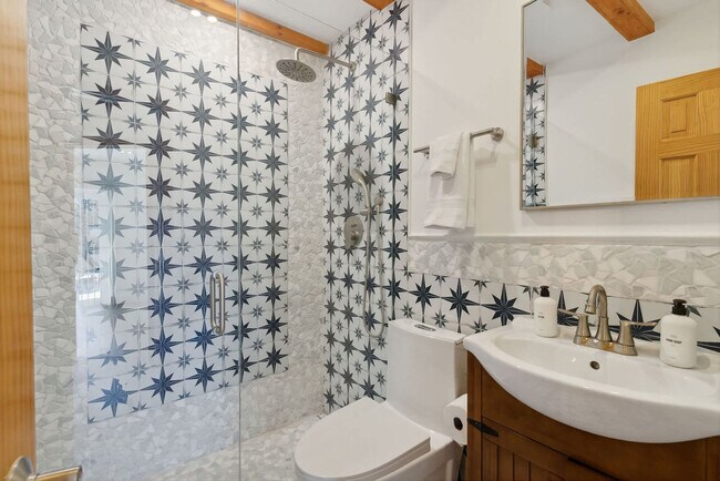 Photo - 5890 NE 22nd Ave Unit SI ID1541804P