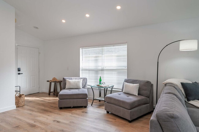Photo - 2604 Emerald Island Blvd Unit SI ID1580537P
