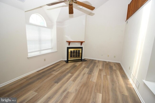Photo - 1828 Grand Blvd