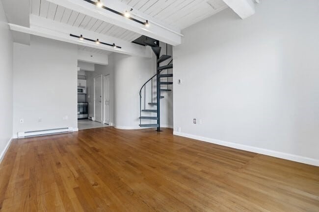 Photo - 12 Stoneholm St Unit 616
