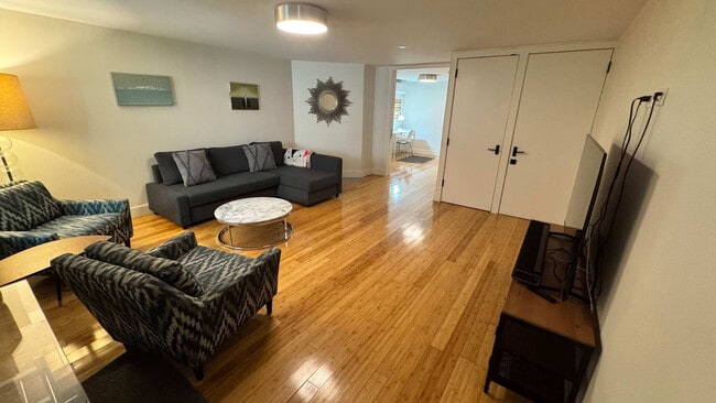 Building Photo - 235 W 139th St Unit FL1-ID1390019P