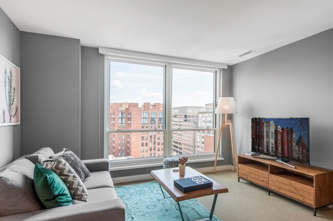 Photo - 425 8th St NW Unit SI FL6-ID1253