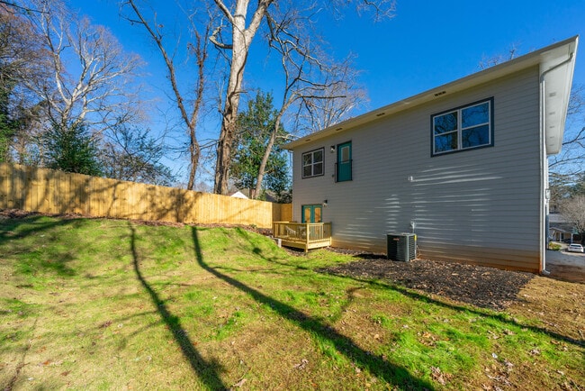 Photo - 201 Clay St SE Unit ID1019265P