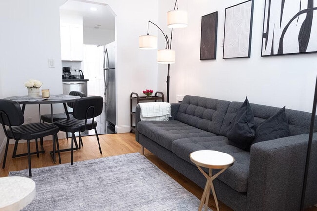 Building Photo - 302 E 104th St Unit SI ID1388337P