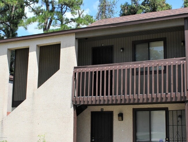 Building Photo - 5147 Westchase Ct Unit 2