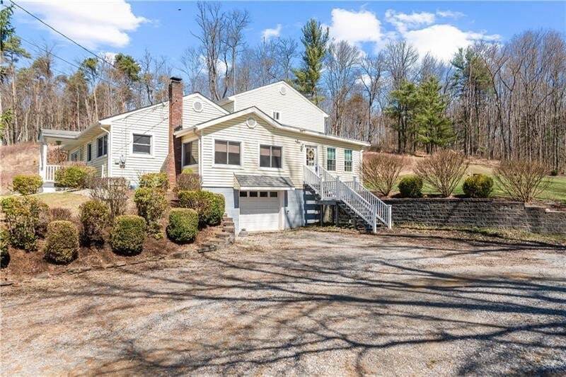 Photo - 1245 Mars-Evans City Rd