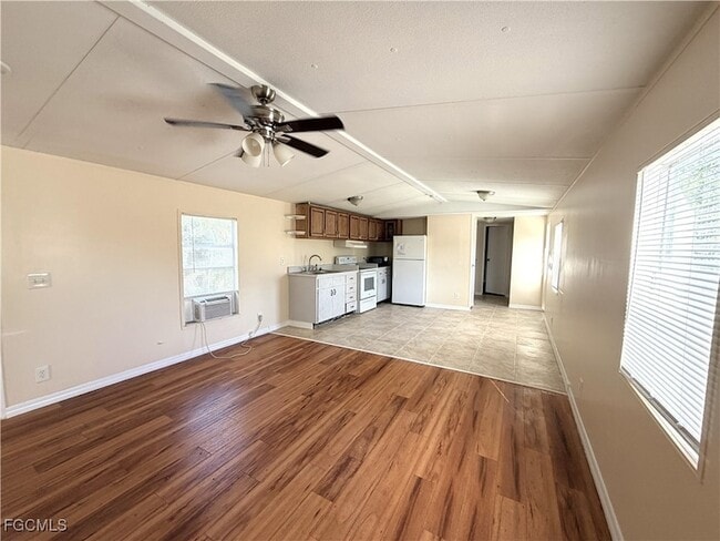 Photo - 2521 Brownell Ct