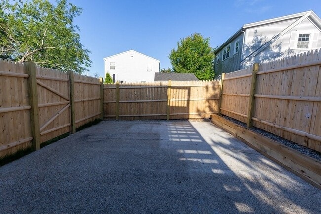 Photo - 18 Beach St Unit 2