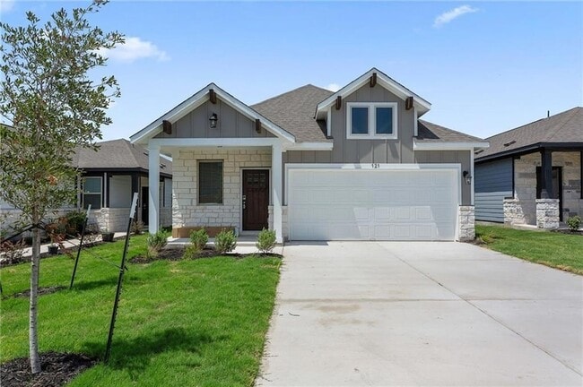 Photo - 121 Unforgiven Ln