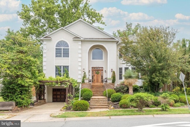 Building Photo - 9715 Singleton Dr