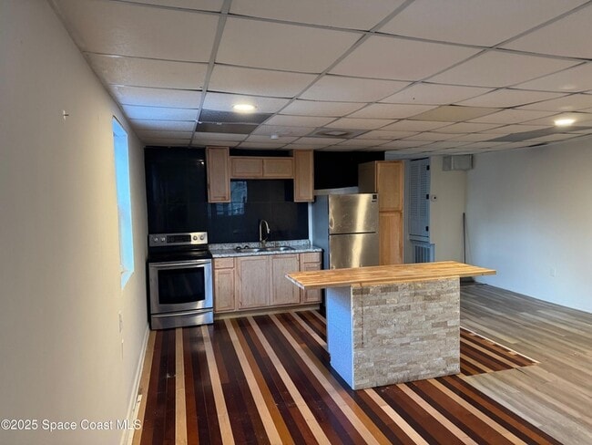 Photo - 808 Forrest Ave