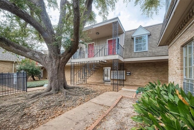 Photo - 2601 Marilee Ln Unit 3