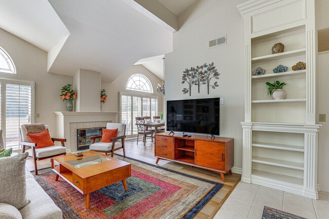 Photo - 29695 Circle R Greens Dr Unit SI ID1307995P
