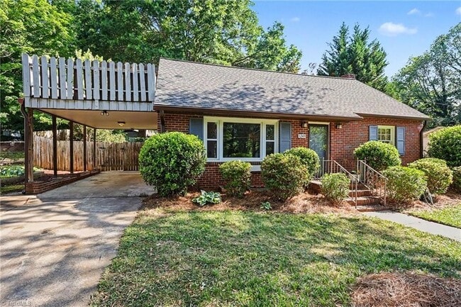 Photo - 1249 Wedgewood Dr