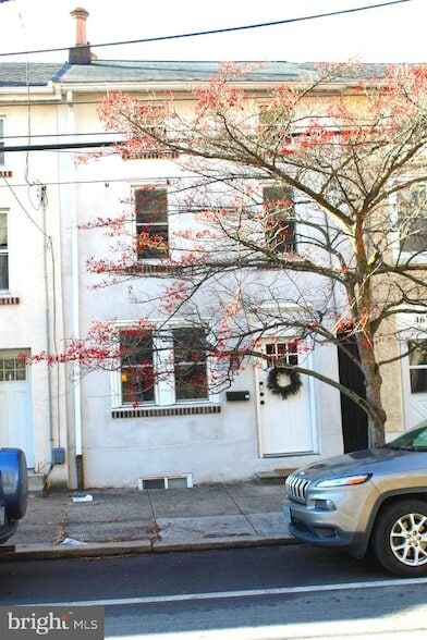 Building Photo - 4670 Umbria St