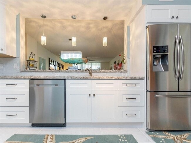 Photo - 1147 Hillsboro Mile Unit 209 Unit 209