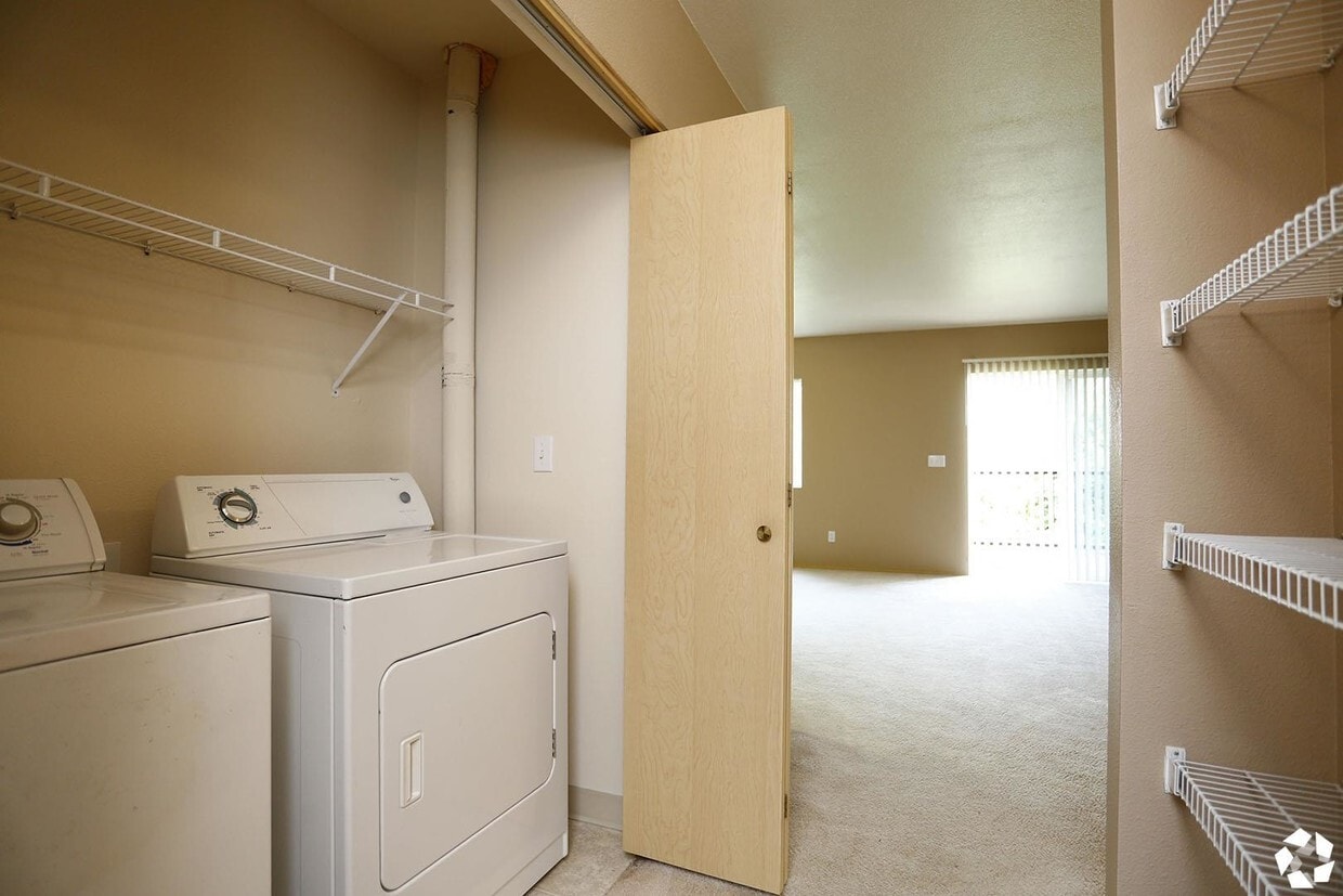 Floor Plan - 2 bed 2 bath B The Willamette