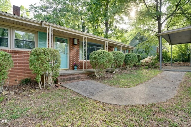 Photo - 2026 Jefferson Dr