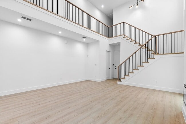 Photo - 2814 Guymon St