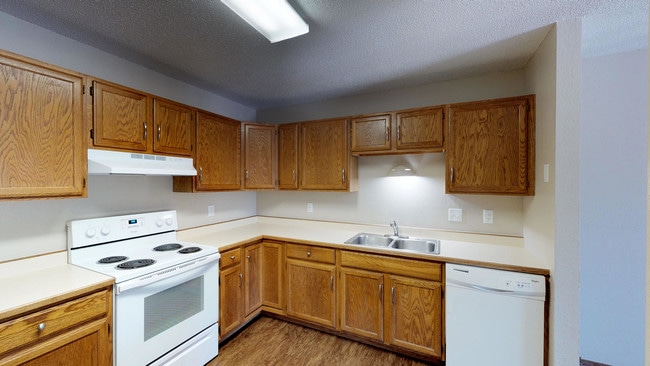 Photo - Oakwood Estates