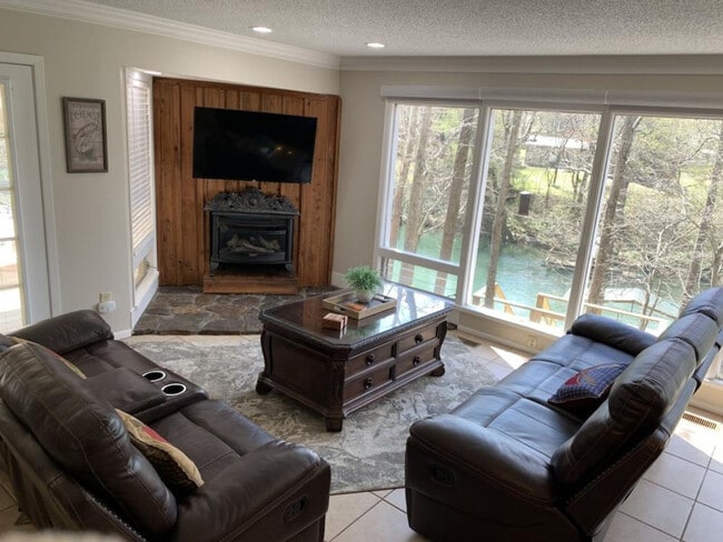 Building Photo - 260 Chinkapin Dr S Unit ID1266528P