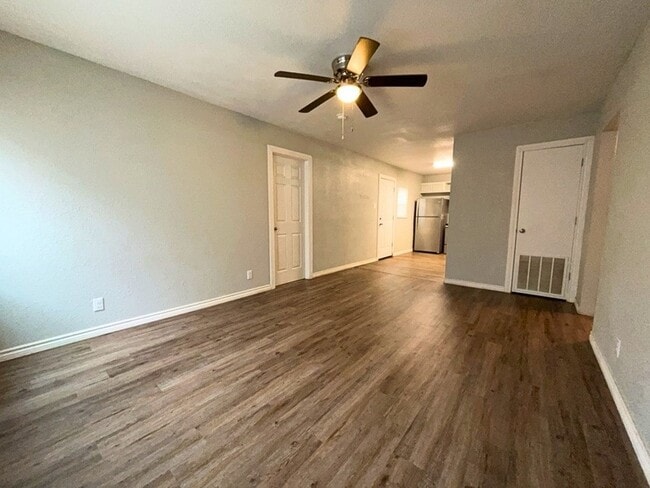 Photo - 1713 NW Irwin Ave