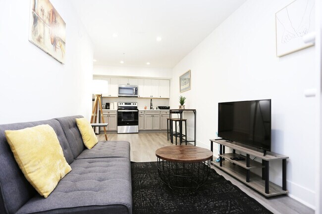 Photo - 910 Webster St NW Unit SI ID1573087P