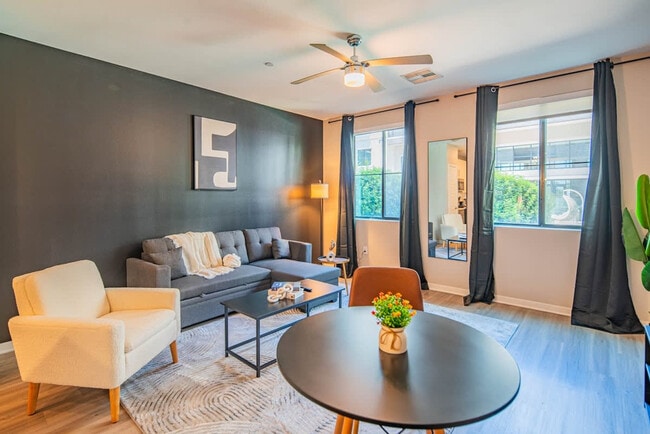 Building Photo - 777 E Stella Ln Unit ID1263052P