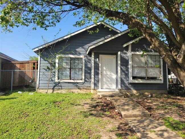 Building Photo - 10315 Limestone Dr