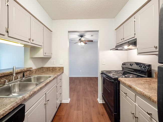 Welcome to Willow Run Apartments - Willow Run Apartments
