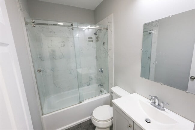 Photo - 23 Barry St Unit 3