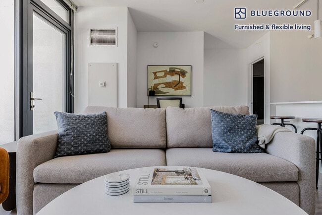 Photo - 637 N Wells St Unit SI FL24-ID1194