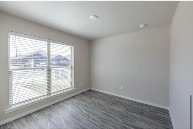 Photo - 2109 N Avenue K Unit B