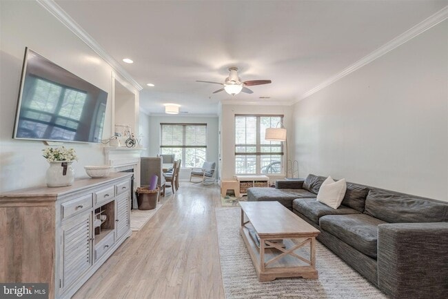 Photo - 5112 Donovan Dr Unit 102