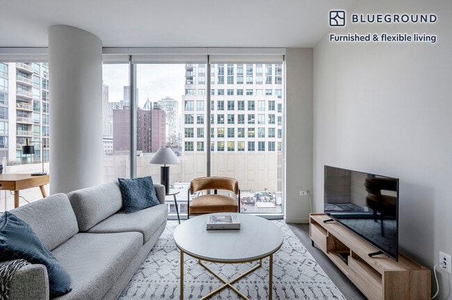 Photo - 8 E Huron St Unit FL8-ID838