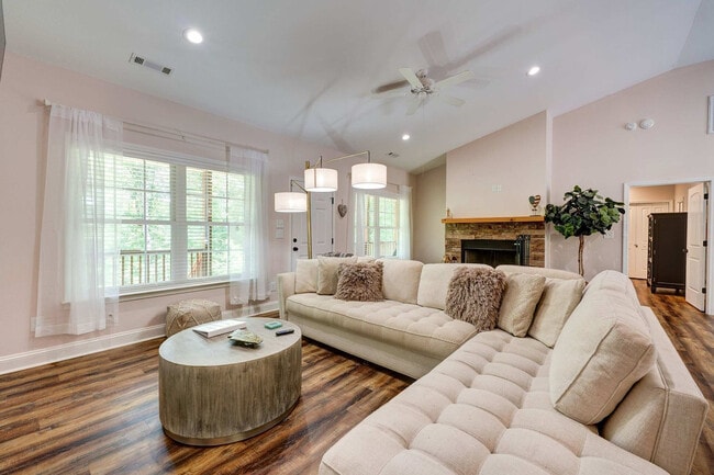 Photo - 1428 Power Dam Rd Unit SI ID1386724P