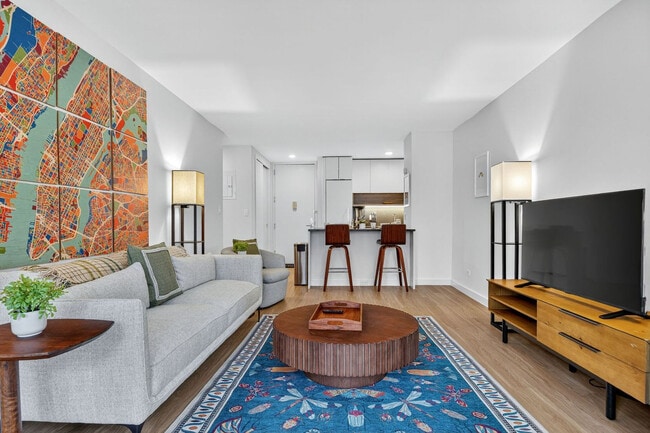 Photo - 68 W 37th St Unit FL20-ID1285298P