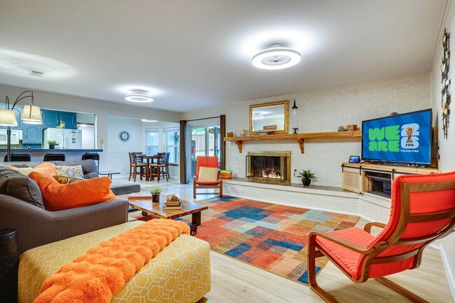 Building Photo - 6100 Price Dr Unit SI ID1587643P
