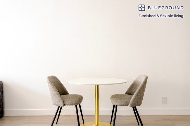 Photo - 4444 Hazeltine Ave Unit FL2-ID1412