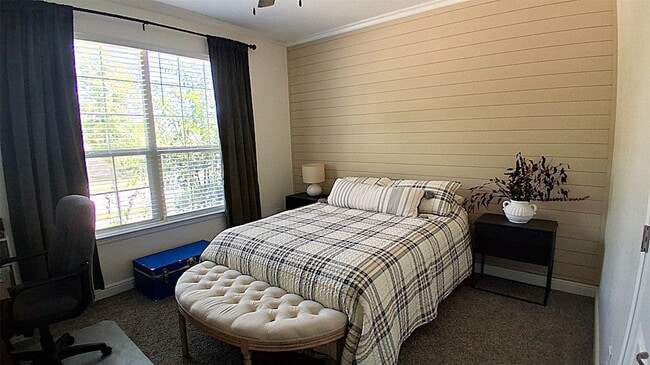 Photo - 309 Clayton St