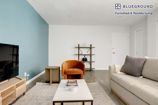 Photo - 115 N Wetherly Dr Unit SI FL2-ID777