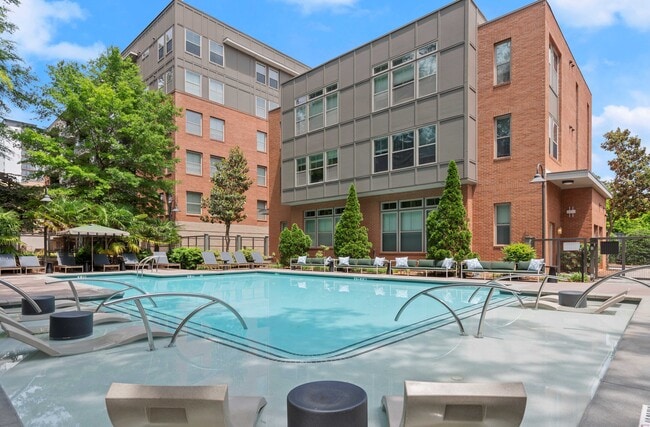 Building Photo - Cortland Peachtree Battle