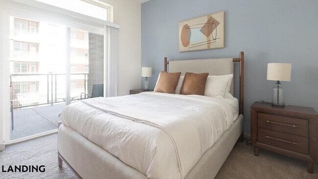 Photo - 1711 Caroline St Unit 422
