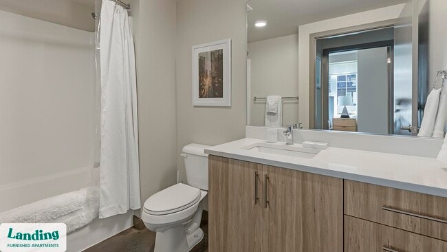 Photo - 1850 NW Front Ave Unit 238