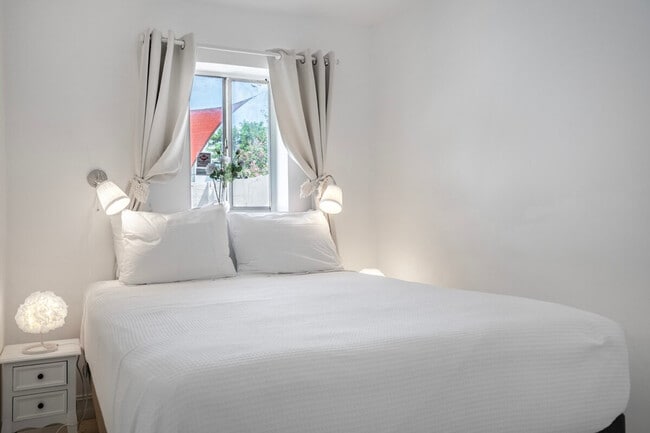 Photo - 422 NW 8th St Unit ID1294169P