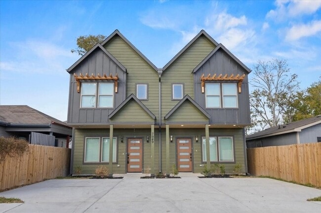 Photo - 7949 Attwater St Unit B