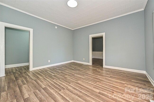 Photo - 408 S 12th St