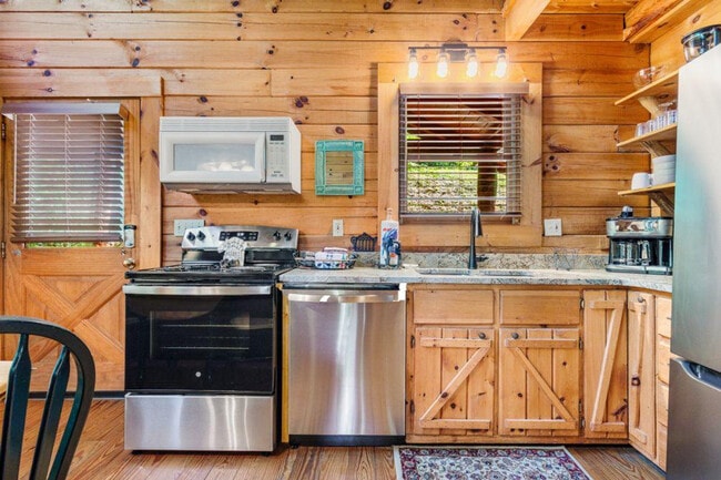 Photo - 3053 Brothers Way Unit ID1265979P